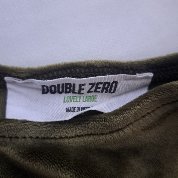 Double‎ Zero Womens Large Green Velour Crop Tank - Picture 2 of 5